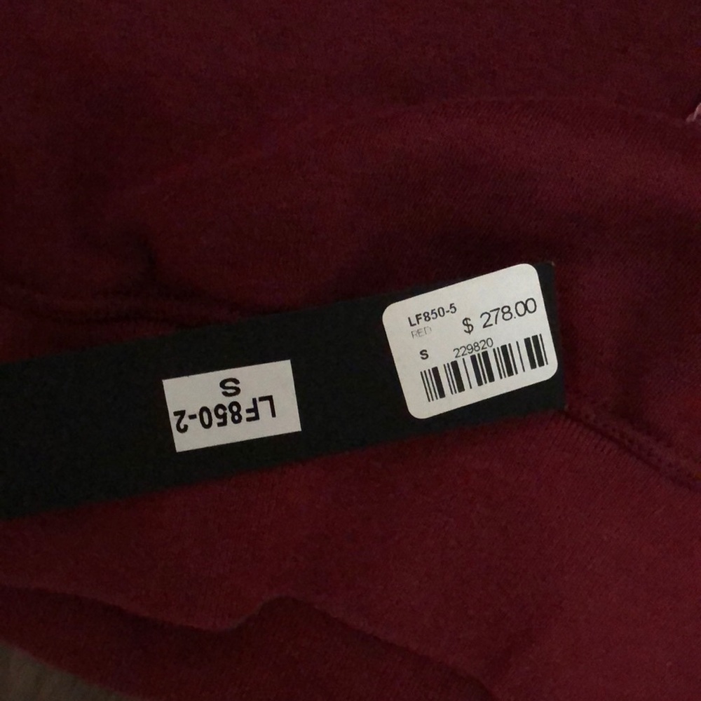Red LF trumpet sweater - Picture 3 of 3